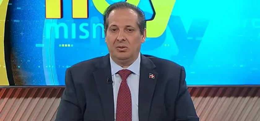 Víctor Atallah detalla prioridades de salud tras Consejo de Gobierno 2026