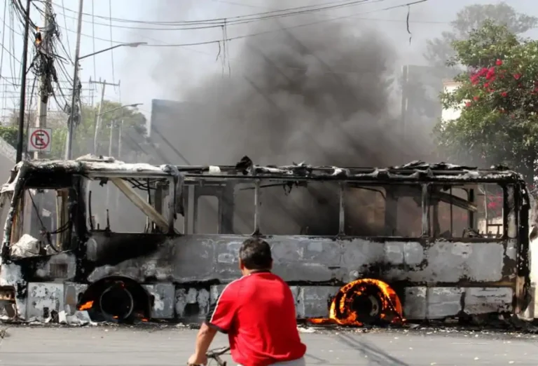 El Mencho muere y desata bloqueos en México