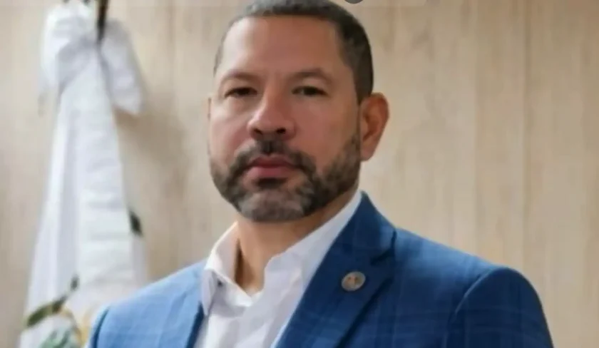 Exsupervisor de la DEA en RD enfrenta cargos federales por fraude migratorio