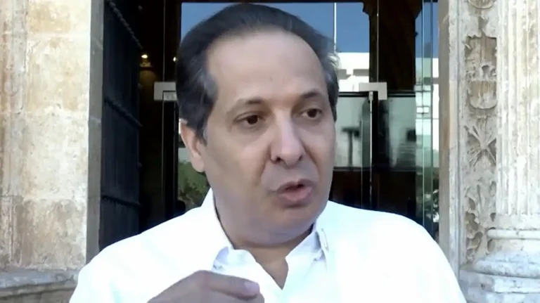 Ministro de Salud niega epidemia de VIH en República Dominicana