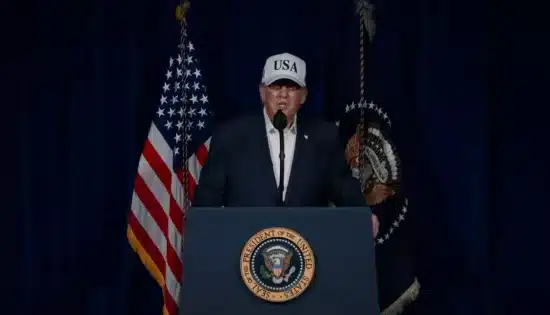 EE.UU. e Israel atacan Irán y Trump exige cambio de régimen