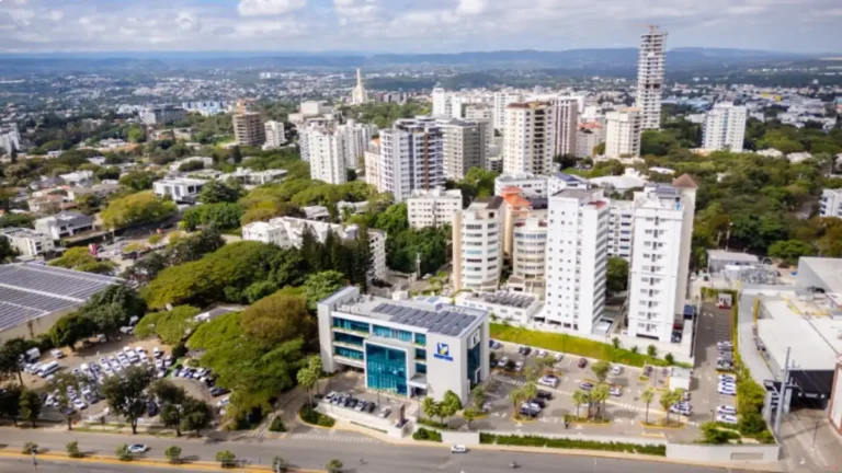 APAP refuerza su presencia en Santiago y Puerto Plata con tres nuevas sucursales