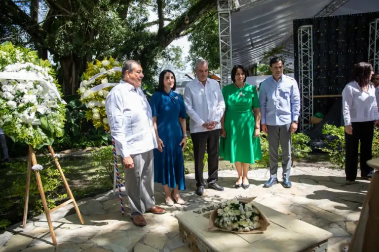 Abinader decreta año de homenajes a Minerva Mirabal en sus 100 años