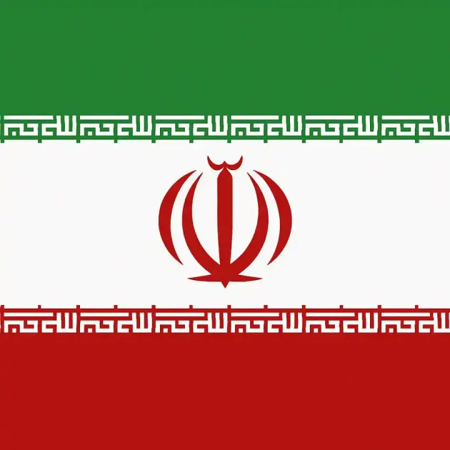 Irán ataca buque de EE. UU. y destruye radar en Emiratos