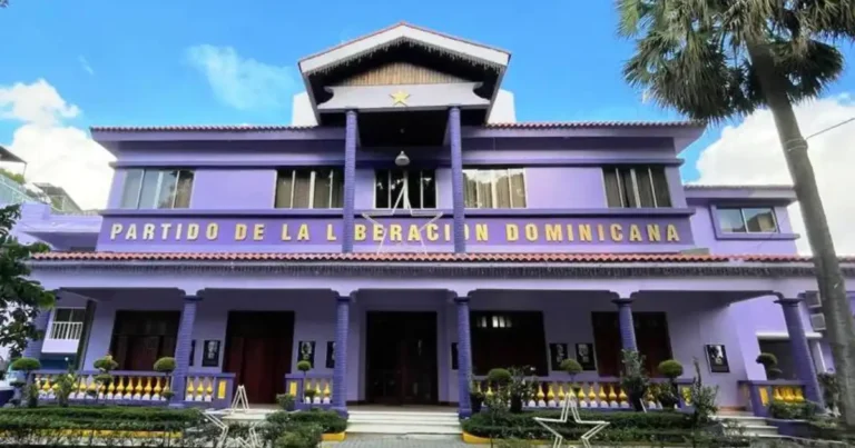 PLD activa comisión árbitro de sus aspirantes presidenciales PLD activa comisión árbitro de sus aspirantes presidenciales