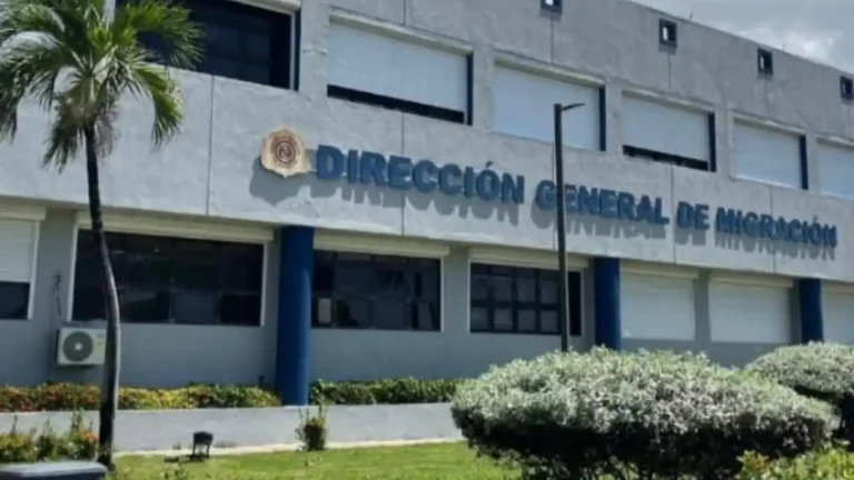Migración exige contrato formal para renovar permiso temporero Migración exige contrato formal para renovar permiso temporero