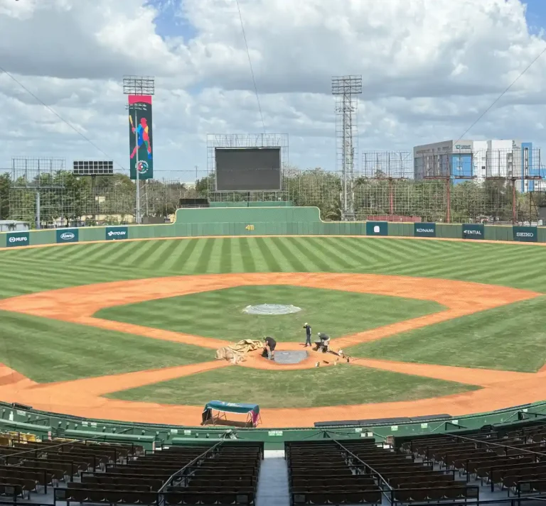 El Dream Team dominicano llega al Quisqueya antes de ir por el título