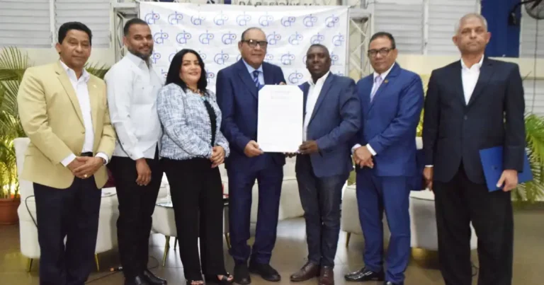 Santiago declara a Miguel Franjul hijo adoptivo