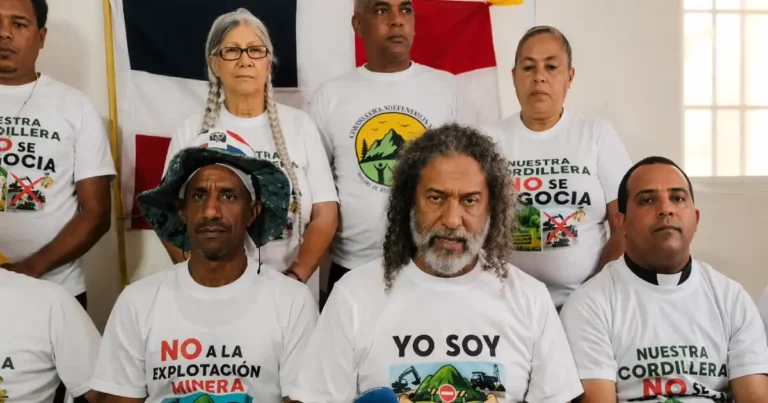 Sacerdotes denuncian vigilancia del DNI y responsabilizan al PRM