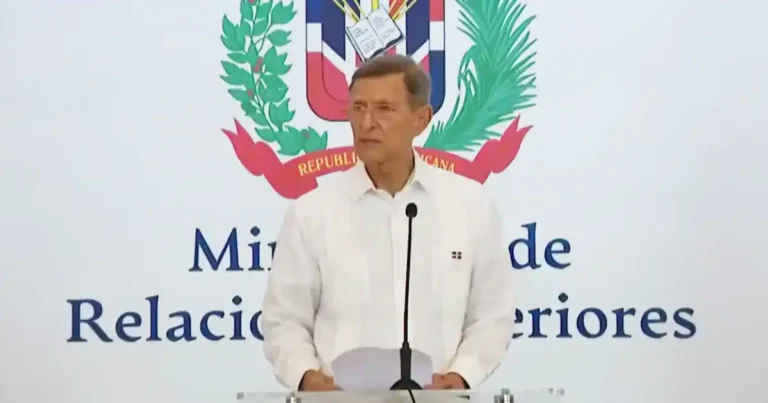 Ingresos consulados RD pasan al tesoro desde 2027