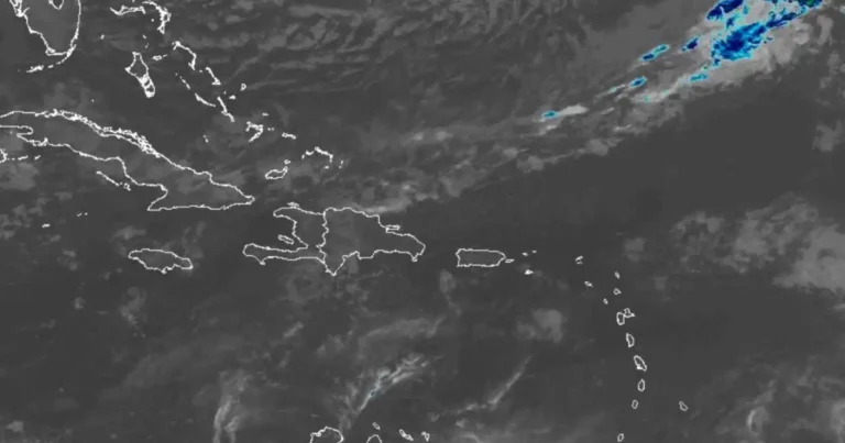 Sistema frontal deja 7 provincias en alerta en RD