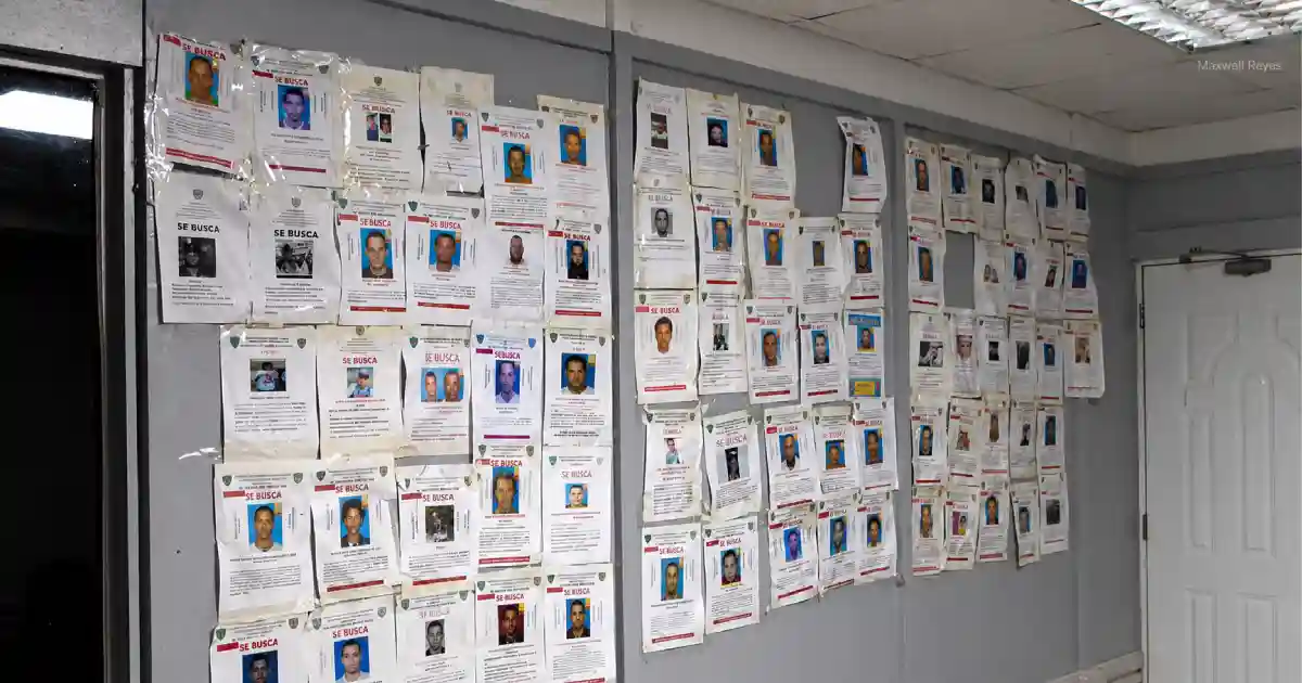 98 prófugos de alta peligrosidad se buscan en Santiago 98 prófugos de alta peligrosidad se buscan en Santiago