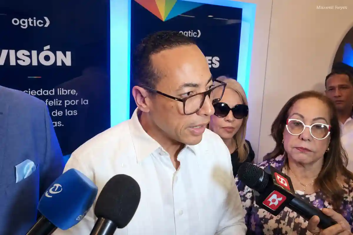 Pasaporte electrónico ya se emite en Santiago Pasaporte electrónico ya se emite en Santiago