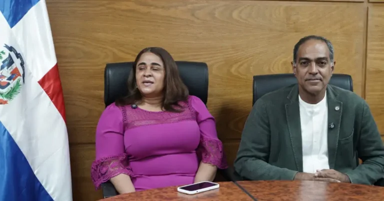 CECAPCI y MINERD cierran acuerdo de dos años en Santiago