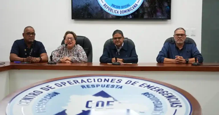 Alerta verde COE: vaguada afecta 5 provincias este domingo