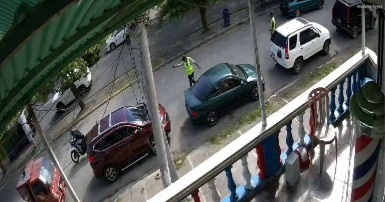 Agente DIGESETT dispara motorista que lo agredió en Santiago