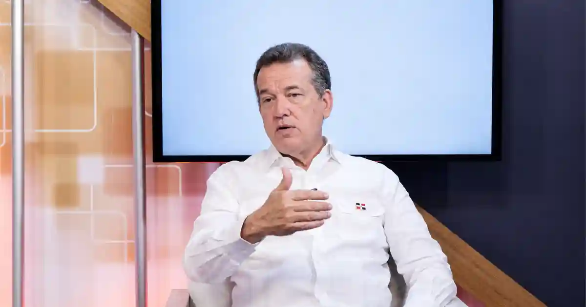 Ito Bisonó: malls y hoteles deben certificarse con ingeniero Ito Bisonó anuncia certificación estructural obligatoria para malls e iglesias en República Dominicana