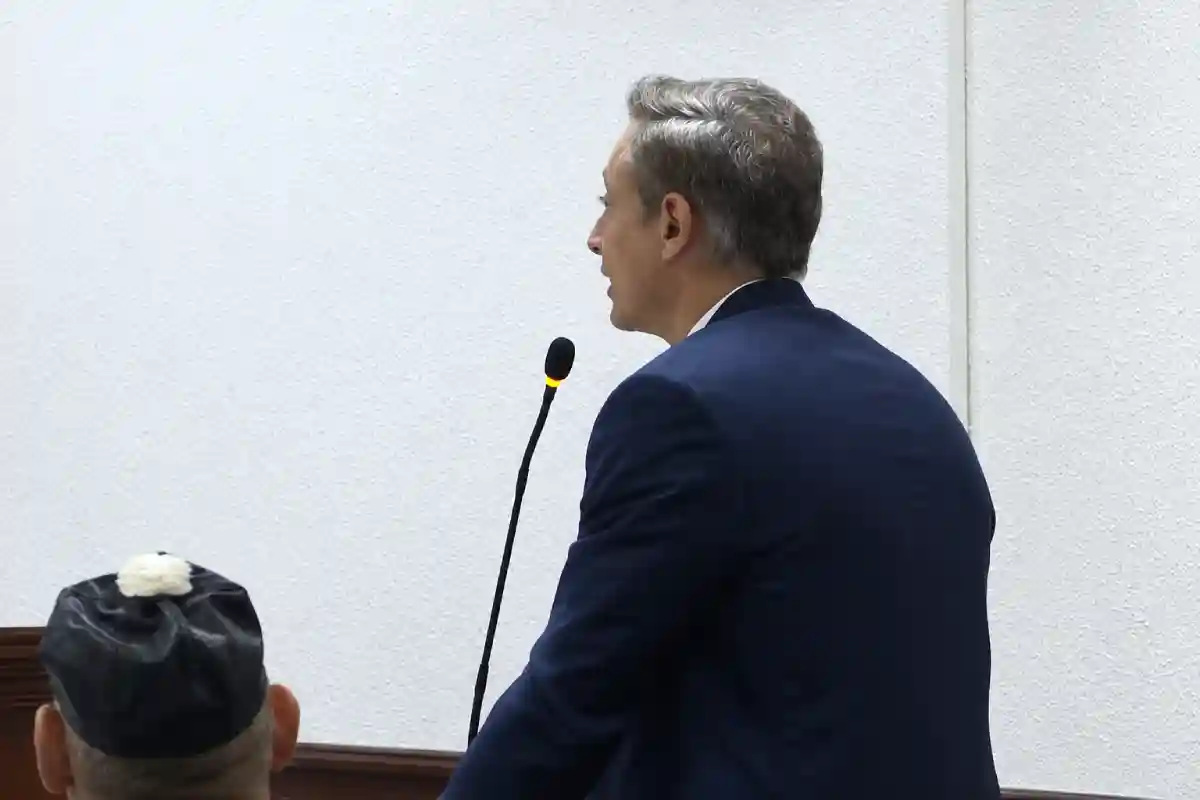 Jean Alain asume su defensa propia en juicio de fondo
