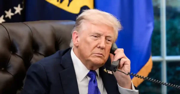 Trump sopesa ataque masivo a Irán con el Brent en US$100 Trump sopesa ataque masivo a Irán con el Brent en US$100