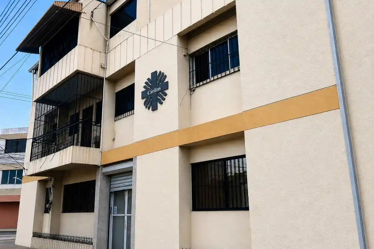 Cáritas Santiago e INAIPI: fin de convenio explica salidas Cáritas Santiago e INAIPI: fin de convenio explica salidas