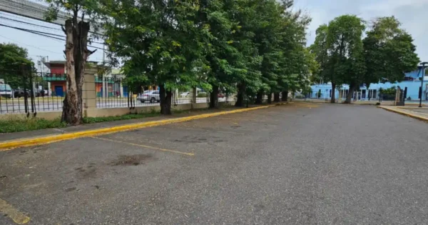 Retiran vehículos incautados Palacio de Justicia Santiago Retiran vehículos incautados Palacio de Justicia Santiago