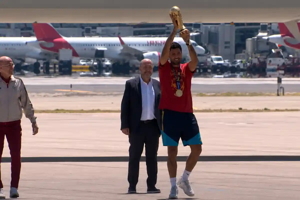 España campeona del Mundial 2026 llega a Madrid con la Copa España campeona del Mundial 2026 llega a Madrid con la Copa