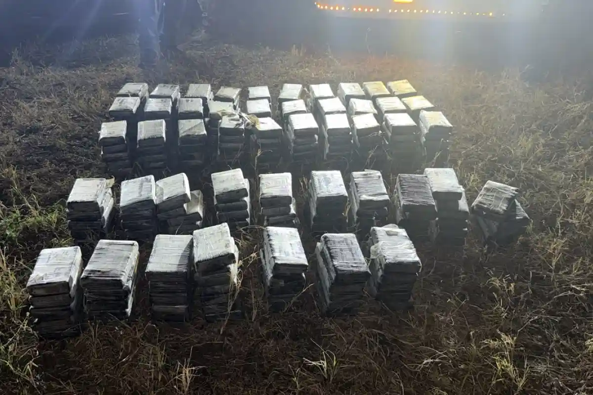 DNCD incauta 237 paquetes de presunta cocaína DNCD incauta 237 paquetes de presunta cocaína