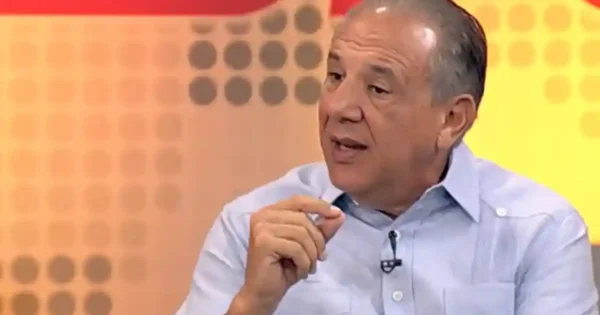 José Ramón Peralta acusa al MP de fabricar un interrogatorio José Ramón Peralta acusa al MP de fabricar un interrogatorio