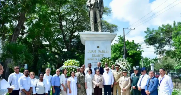 Conmemoran 150 años de la muerte de Juan Pablo Duarte Conmemoran 150 años de la muerte de Juan Pablo Duarte
