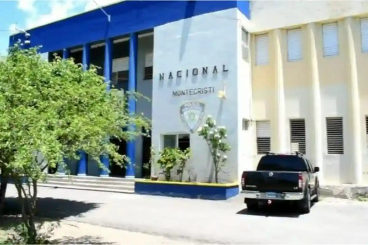 Hallan hombre sin vida en residencia de Montecristi Hallan hombre sin vida en residencia de Montecristi