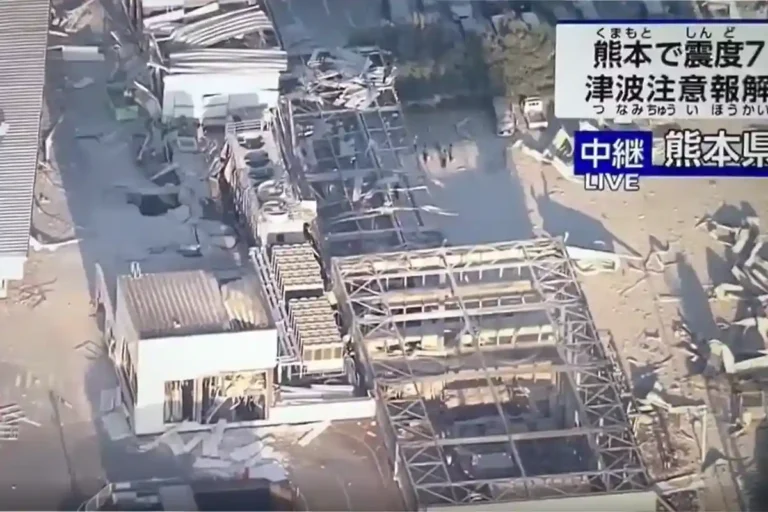 Terremoto Kumamoto Japón: explosión y atrapados en un mall Terremoto Kumamoto Japón: explosión y atrapados en un mall
