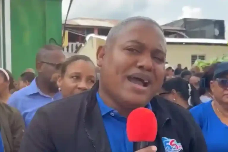 Escuelas de Sánchez Ramírez inician con protestas Escuelas de Sánchez Ramírez inician con protestas