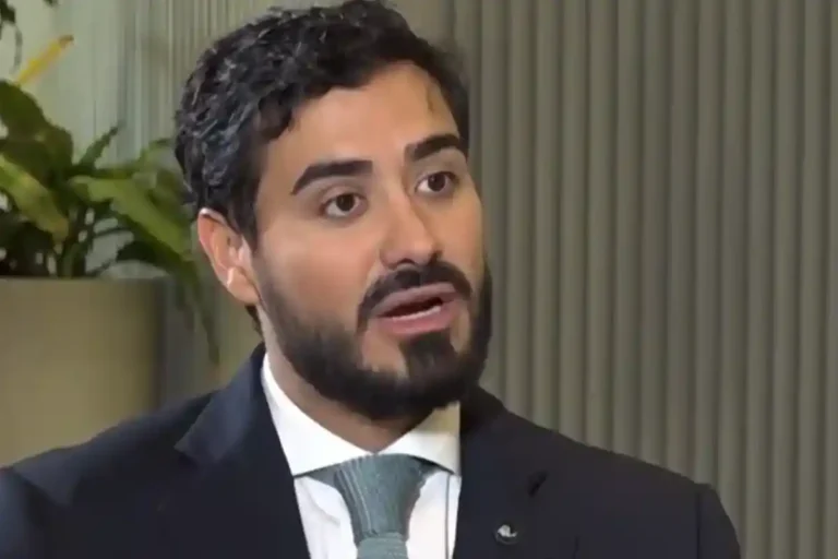 Alvise Pérez en República Dominicana: crítica migratoria