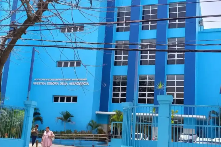 Investigan bacterias en la Maternidad La Altagracia Investigan bacterias en la Maternidad La Altagracia