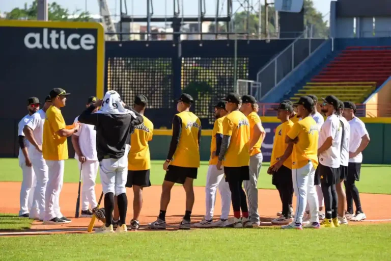 Águilas abren este lunes su campamento en Estadio Cibao