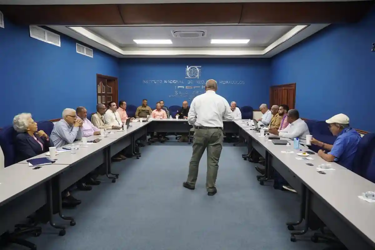 COPRE ajusta presas ante déficit de lluvias COPRE ajusta presas ante deficit de lluvias