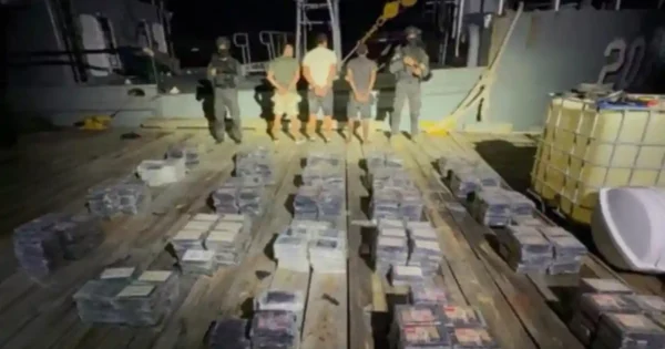 DNCD incauta 595 paquetes de presunta cocaína en Baní DNCD incauta 595 paquetes de presunta cocaína en Baní