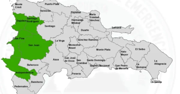 COE declara alerta verde en cinco provincias por crecidas COE declara alerta verde en cinco provincias por crecidas