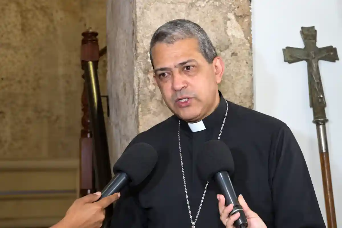 Morel Diplán pide fortalecer la familia ante violencia en RD morel diplan