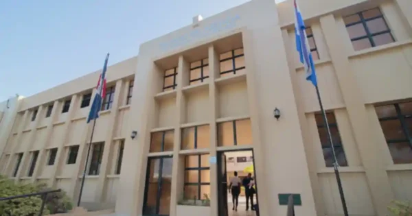 Caso Albert Aracena: 18 meses de prisión en Moca Caso Albert Aracena: 18 meses de prisión en Moca