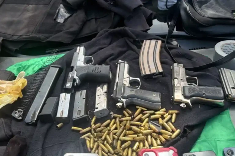 Policía en Azua: 3 muertos tras intento de asalto Policía en Azua: 3 muertos tras intento de asalto