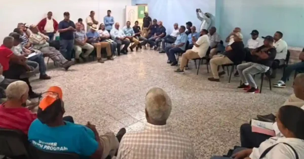 Arroceros piden alternativas a quema de rastrojos Arroceros piden alternativas a quema de rastrojos