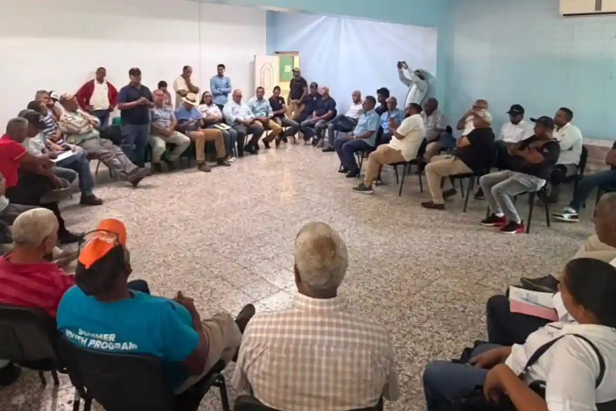 Arroceros piden alternativas a quema de rastrojos Arroceros piden alternativas a quema de rastrojos