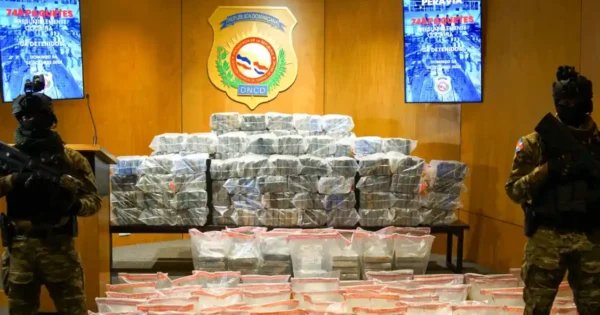 Baní: ocupan 749 paquetes de presunta cocaína Baní: ocupan 749 paquetes de presunta cocaína
