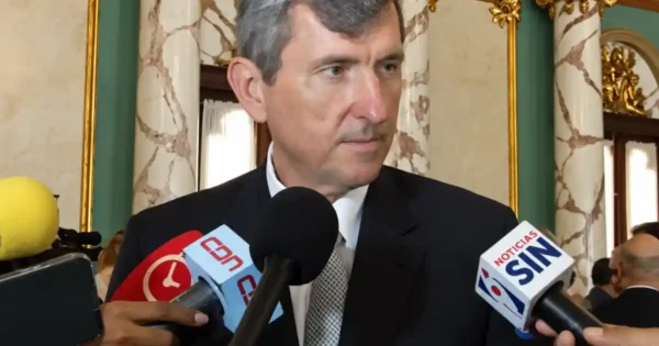 Embajador ruso rechaza denuncias de engaño; cuatro dominicanos regresan al país