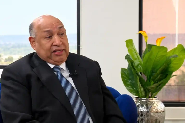 Antonio Cruz afirma que el comercio venderá arroz según precio ante el DR-Cafta Antonio Cruz afirma que el comercio venderá arroz según precio ante el DR-Cafta