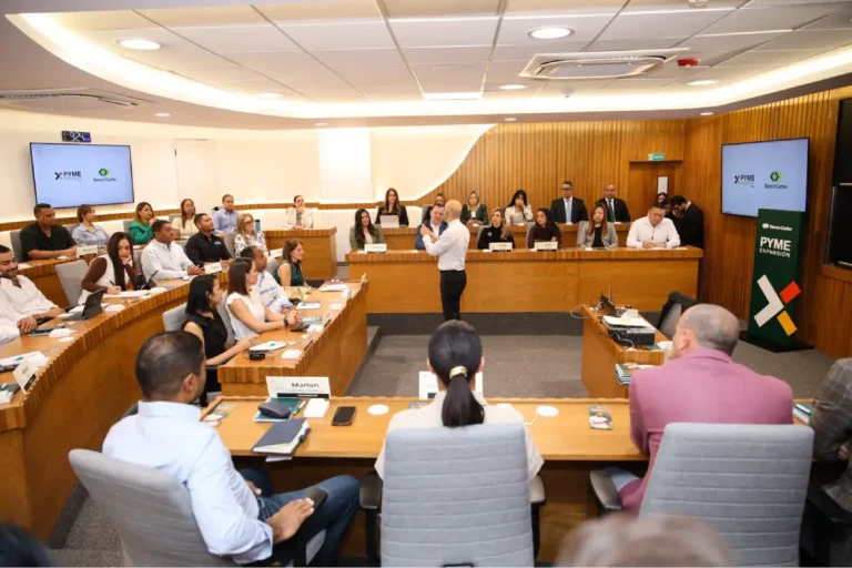 Banco Caribe impulsa crédito y formación para pymes Banco Caribe impulsa crédito y formación para pymes