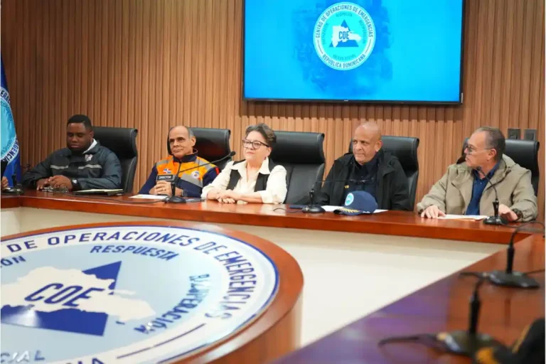 COE mantiene 12 demarcaciones en alerta amarilla y siete en verde