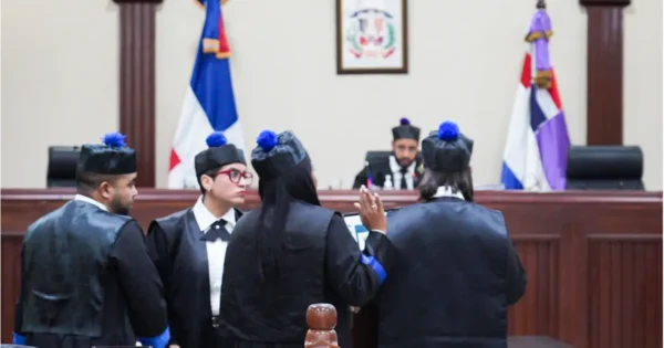 Separan expediente de Elías Caamaño por licencia médica en caso Lobo