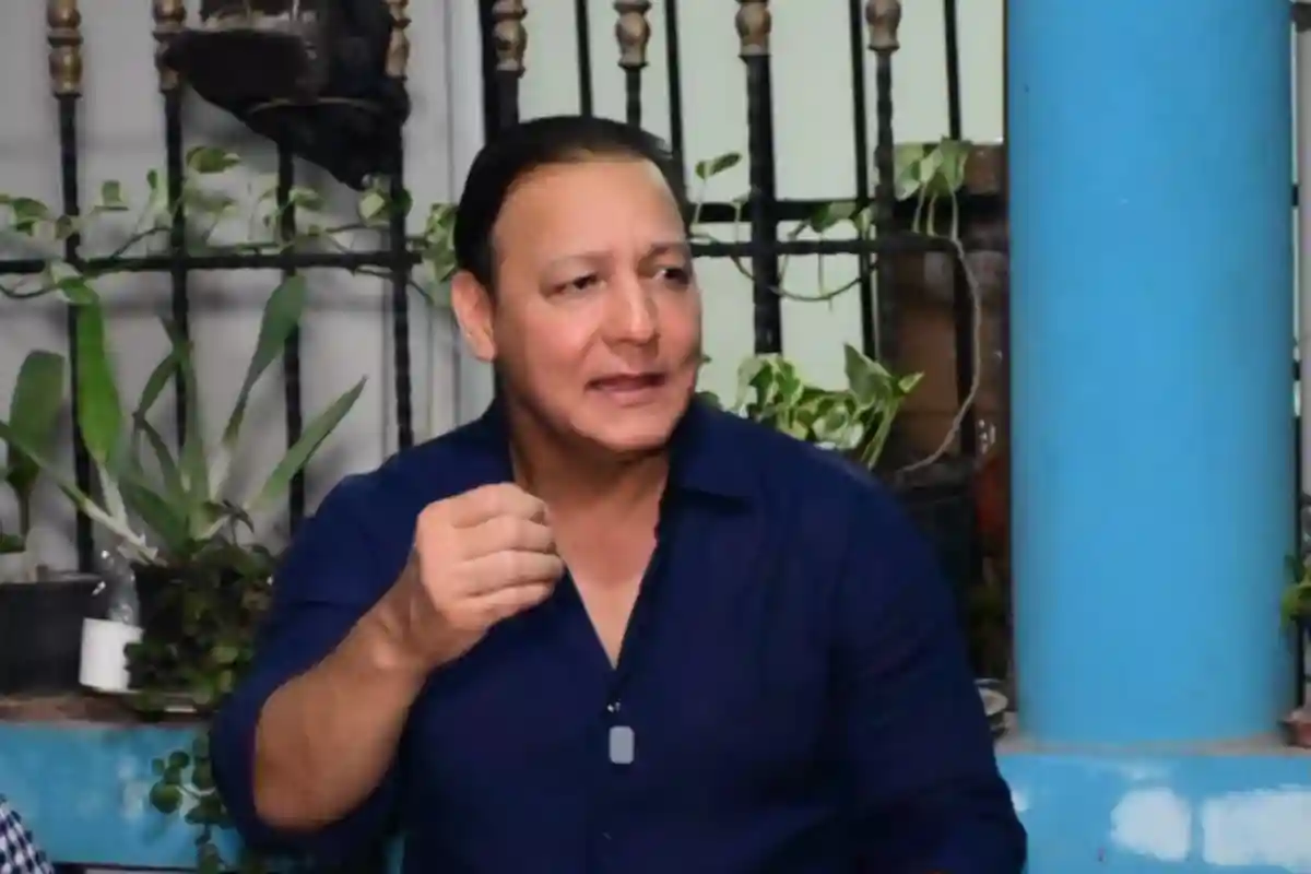 Abel Martínez acusa al Gobierno de dejar solos a arroceros Abel Martínez acusa al Gobierno de dejar solos a arroceros